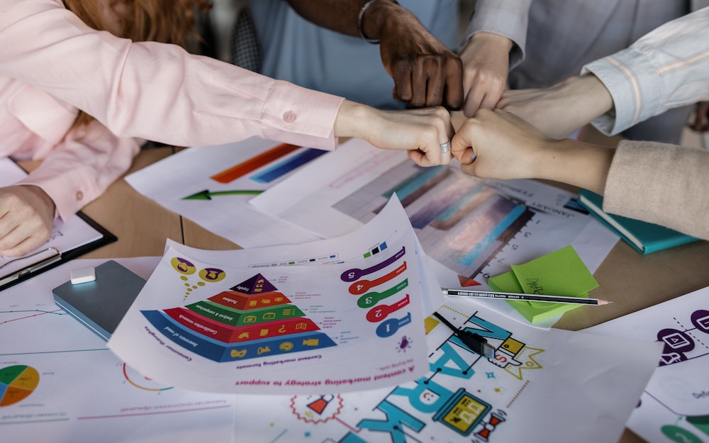 brand & demand marketing